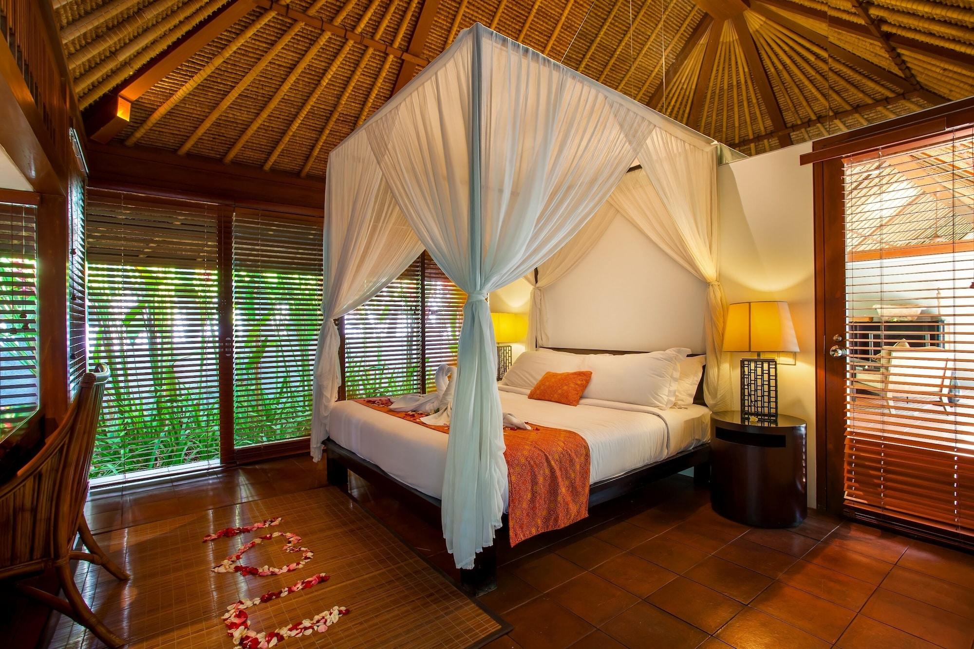 Mayaloka Villas Seminyak Exterior foto