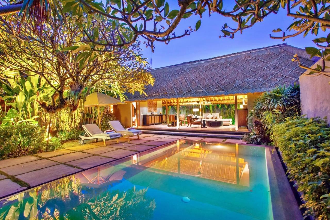 Mayaloka Villas Seminyak Exterior foto