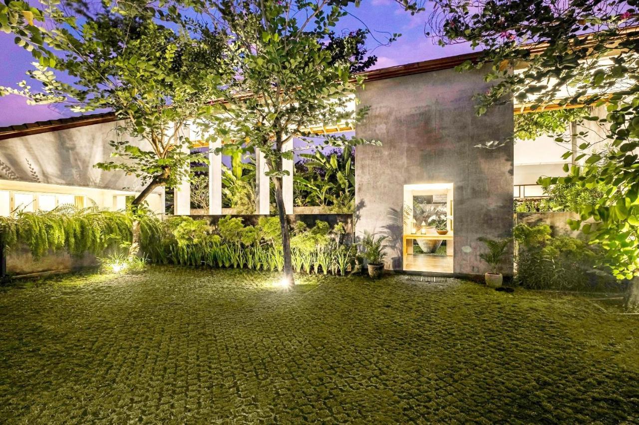Mayaloka Villas Seminyak Exterior foto