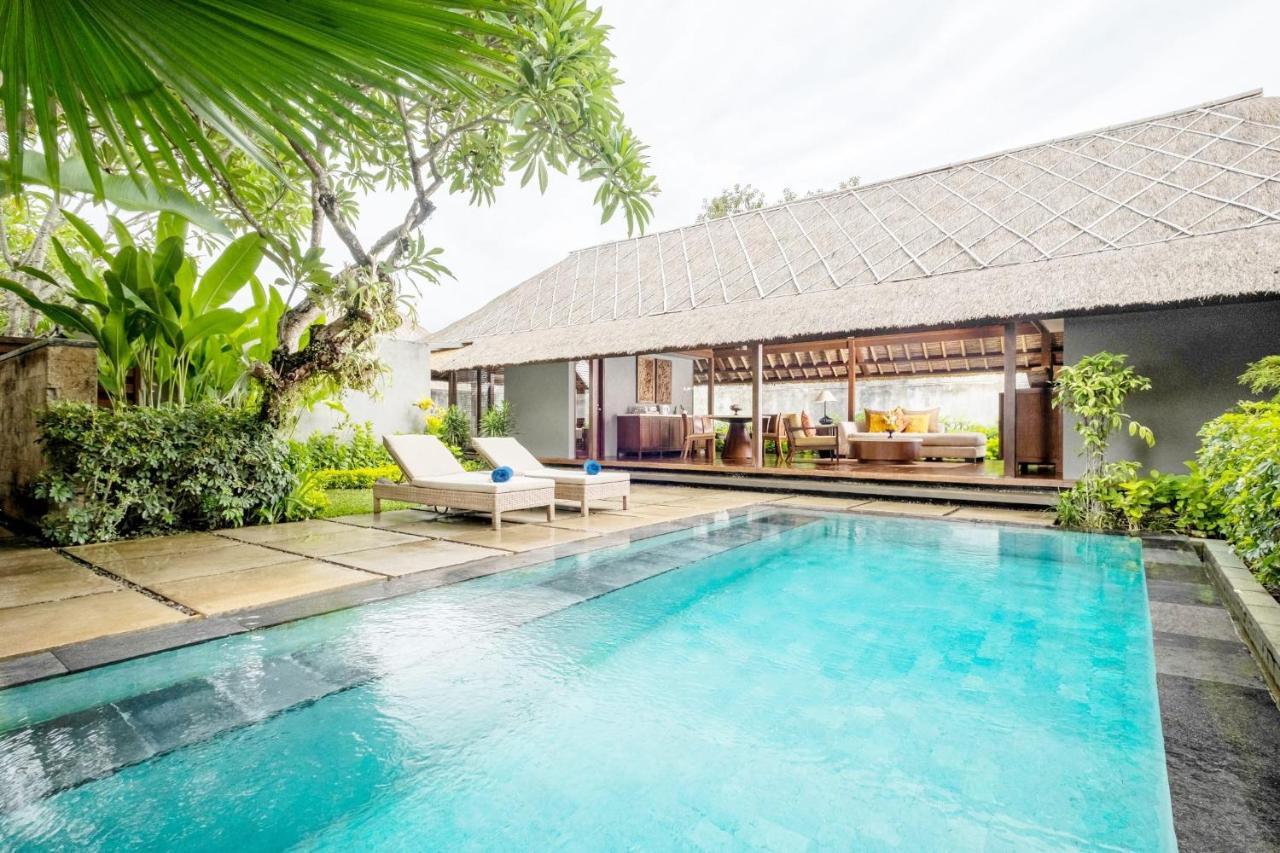 Mayaloka Villas Seminyak Exterior foto